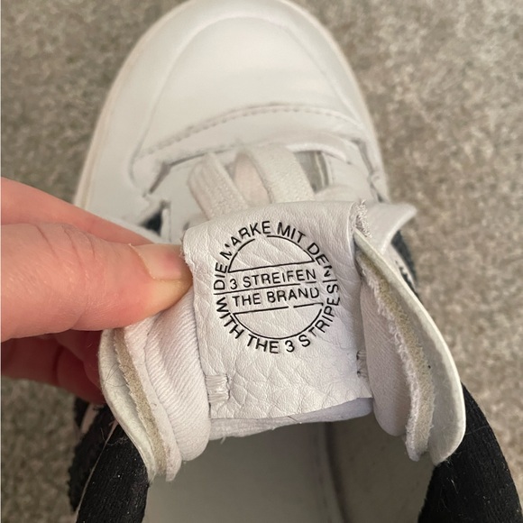 adidas Forum Bonega Platform Sneaker - Picture 3 of 12